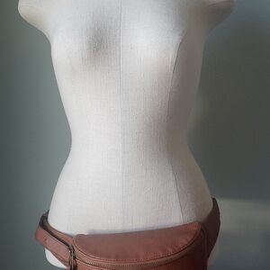 Universal Thread Brown Leather Mini Belt Bag
